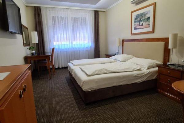 Korona Panzio Bed & Breakfast ฮอทวาน ภายนอก รูปภาพ
